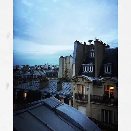 Stella Yardena Paris